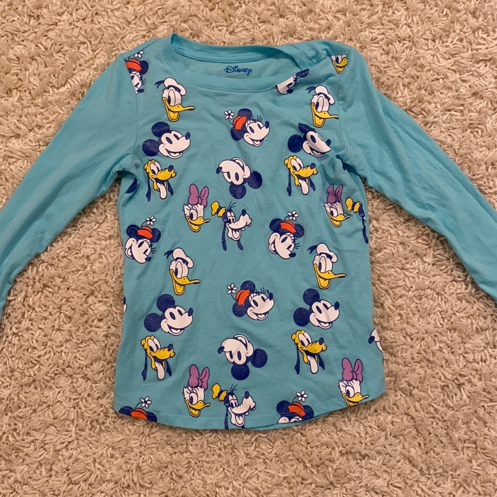 Disney long sleeve shirt. L (10/12)